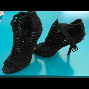 Chelsea and Zoe black heels